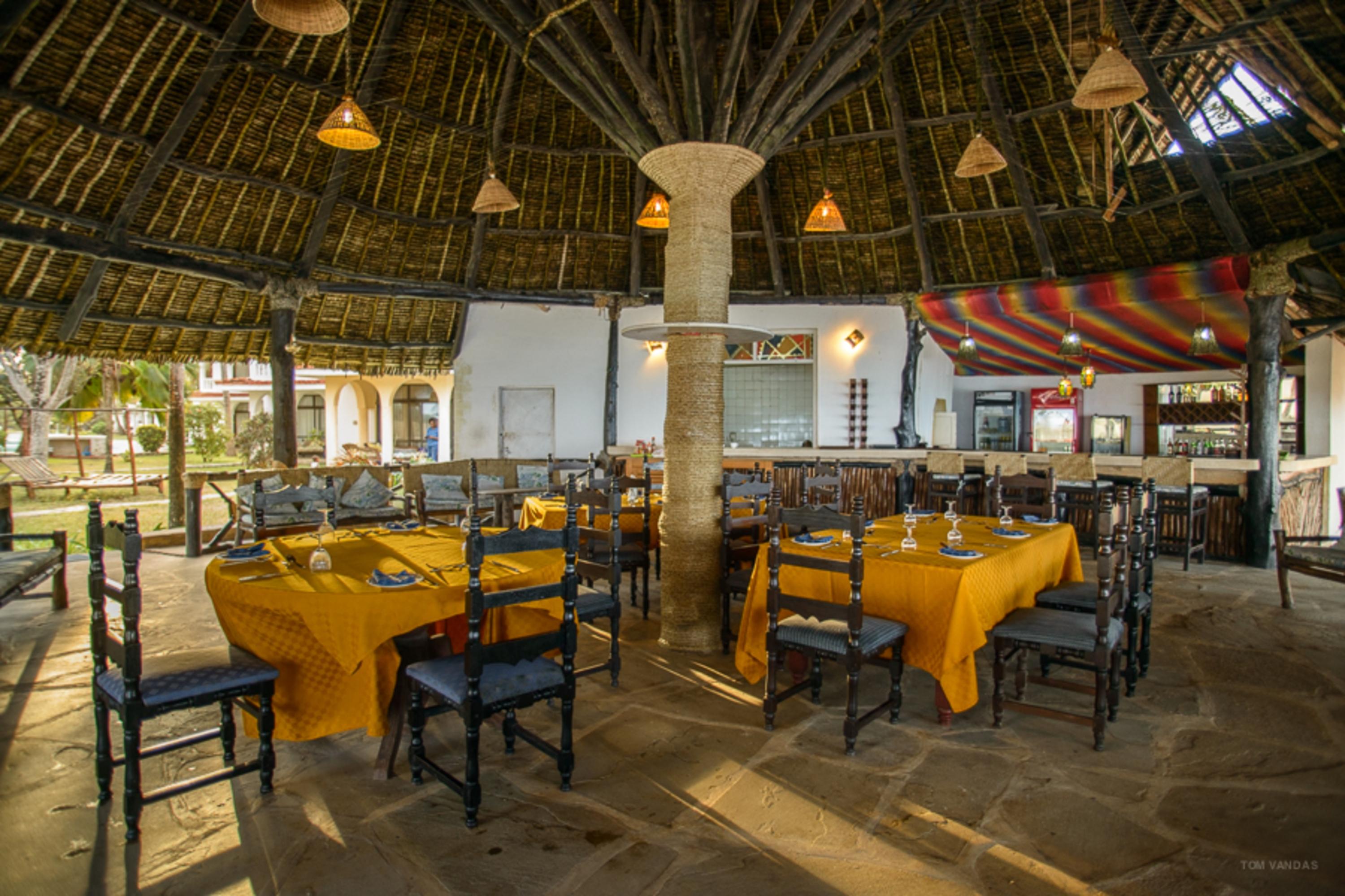 דיאני ביץ' Bahari Dhow Beach Villas מראה חיצוני תמונה