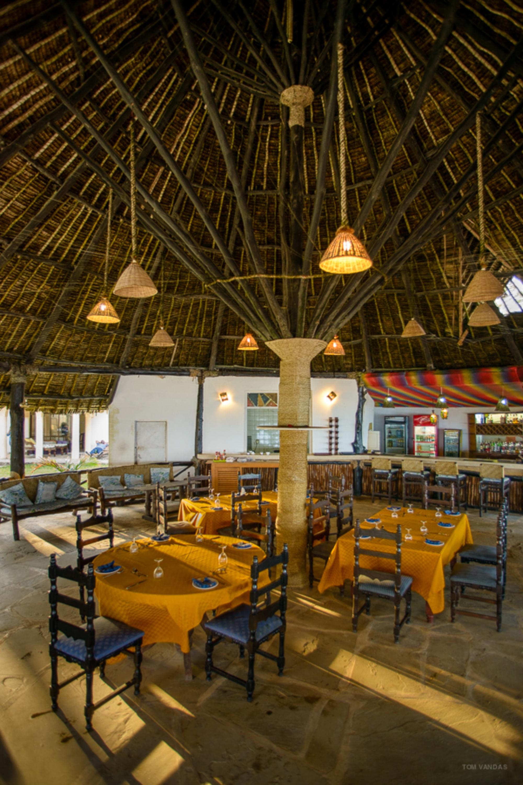 דיאני ביץ' Bahari Dhow Beach Villas מראה חיצוני תמונה